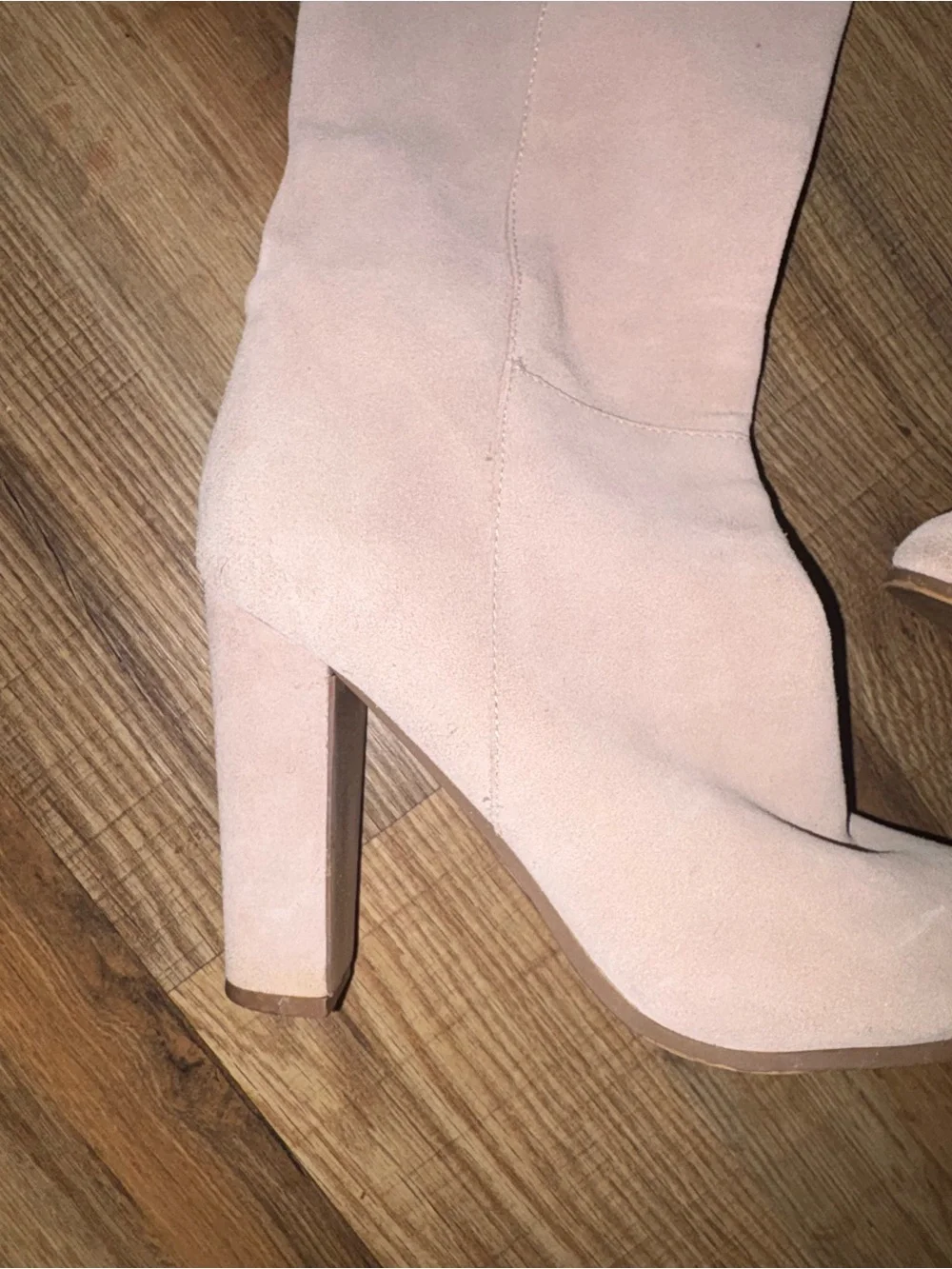 ASOS marks scuffs